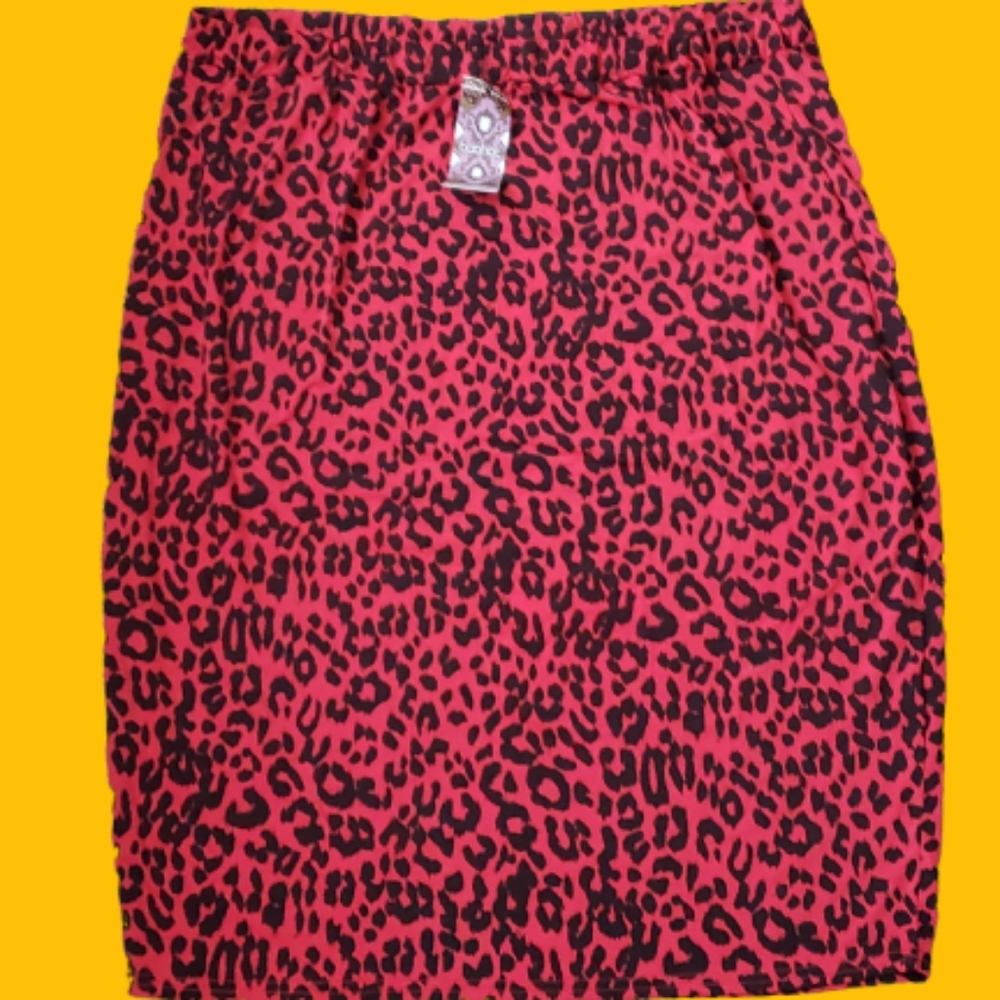 Boohoo Plus Size leopard print 2pc set